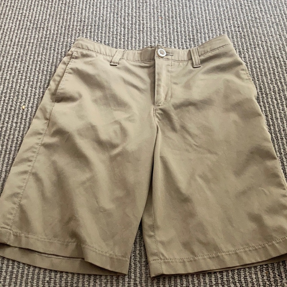 Under armor loose khakis